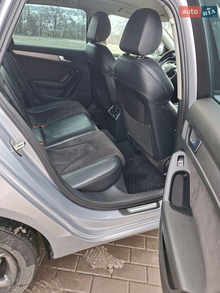 Універсал Audi A4 2014 в Чернівцях