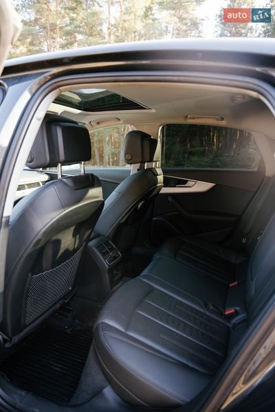 Седан Audi A4 2019 в Кременчуге