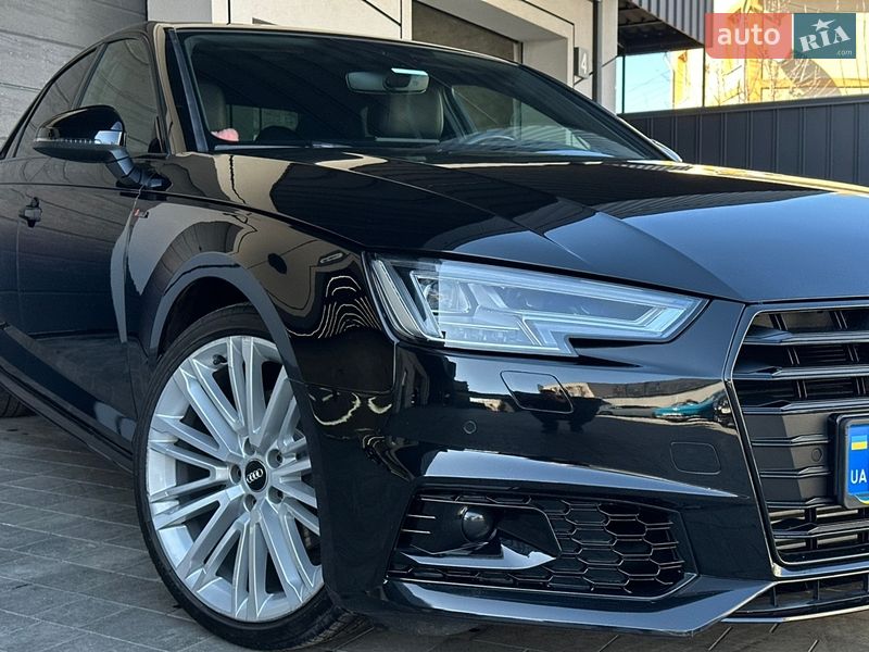 Седан Audi A4 2017 в Рівному