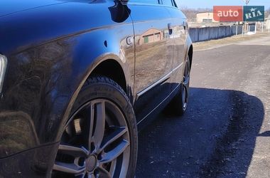 Седан Audi A4 2006 в Хороле