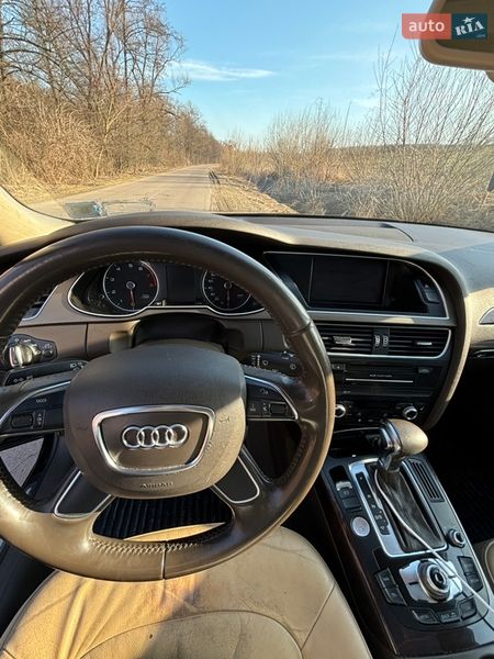 Седан Audi A4 2013 в Бобрке