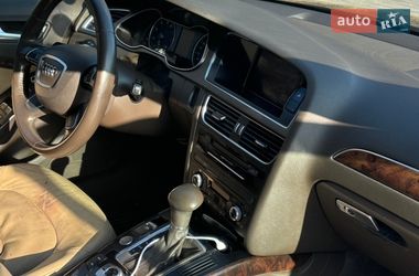 Седан Audi A4 2013 в Бобрке