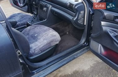 Седан Audi A4 1995 в Рахове