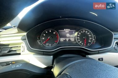 Седан Audi A4 2017 в Ивано-Франковске