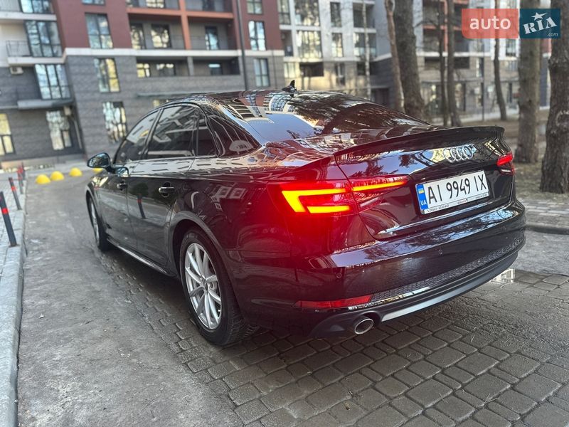 Седан Audi A4 2018 в Броварах
