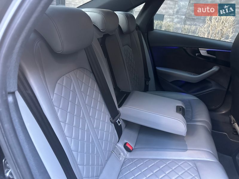 Седан Audi A4 2018 в Броварах