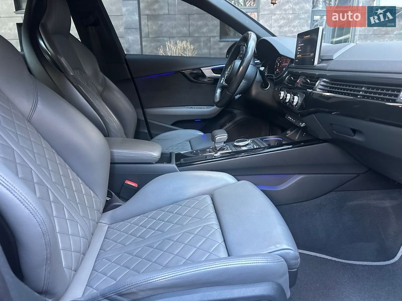 Седан Audi A4 2018 в Броварах