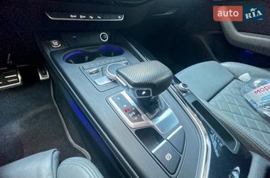 Седан Audi A4 2018 в Броварах