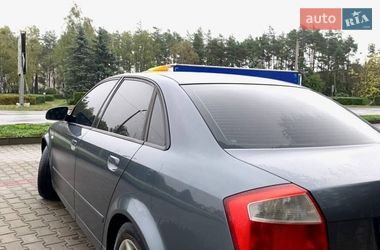 Седан Audi A4 2001 в Маневичах