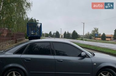 Седан Audi A4 2001 в Маневичах
