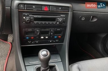 Седан Audi A4 2001 в Маневичах