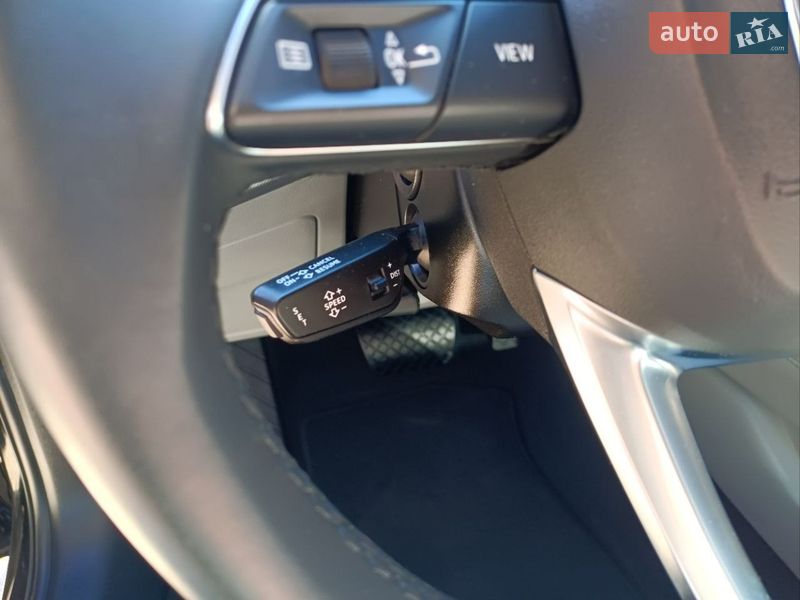 Седан Audi A4 2023 в Киеве