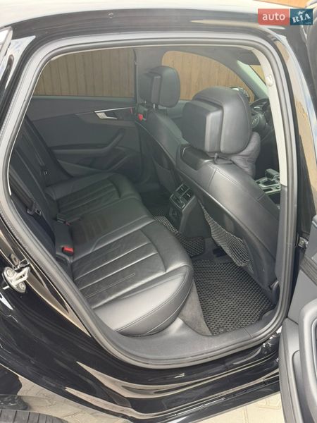 Седан Audi A4 2019 в Одесі
