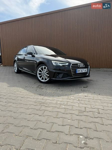 Седан Audi A4 2019 в Одесі