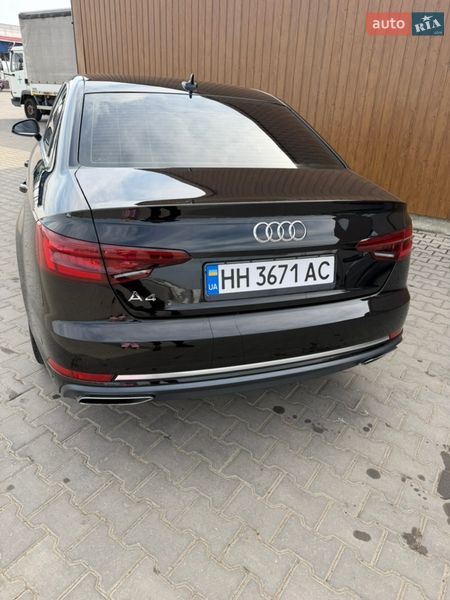 Седан Audi A4 2019 в Одесі