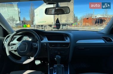 Седан Audi A4 2010 в Буче