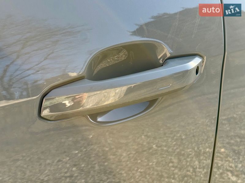 Седан Audi A4 2021 в Харькове