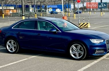 Седан Audi A4 2016 в Львові