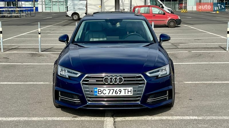 Седан Audi A4 2016 в Львові