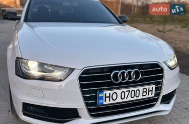 Седан Audi A4 2015 в Тернополе