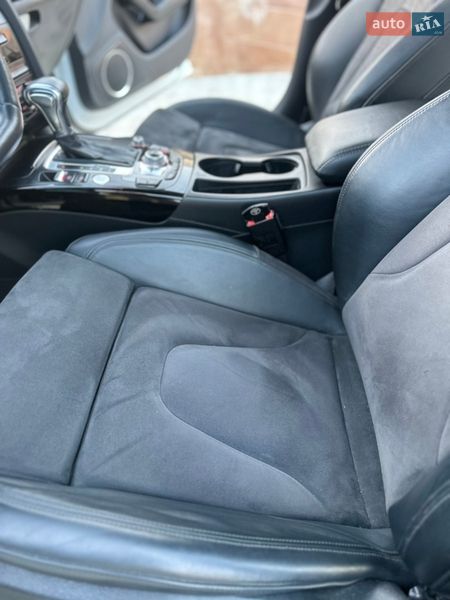Седан Audi A4 2015 в Тернополе