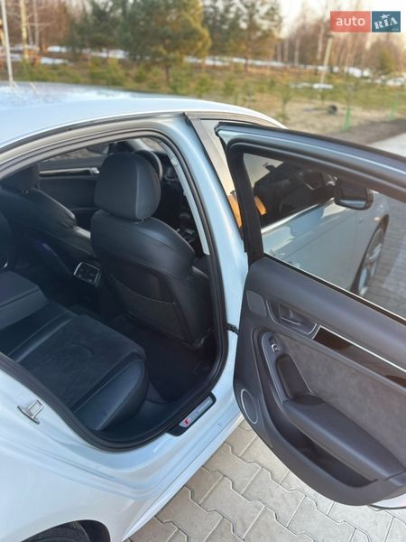 Седан Audi A4 2015 в Тернополе