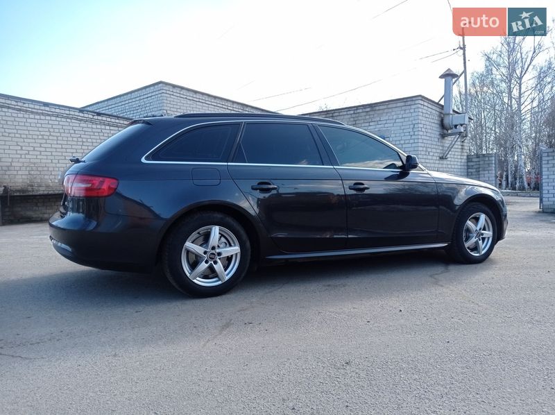 Универсал Audi A4 2012 в Черкассах