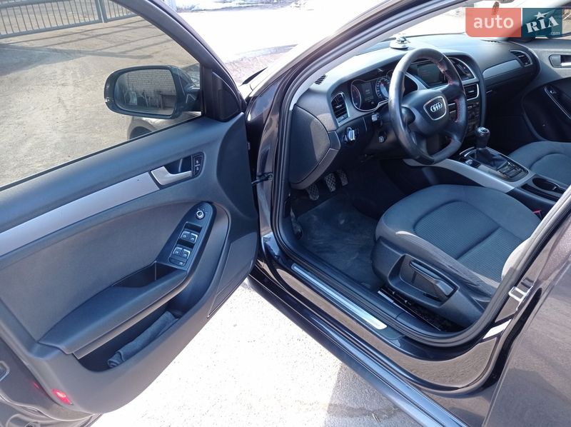 Универсал Audi A4 2012 в Черкассах