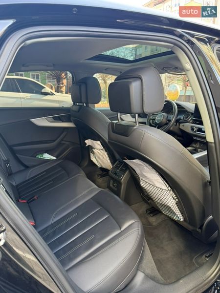 Седан Audi A4 2020 в Ивано-Франковске