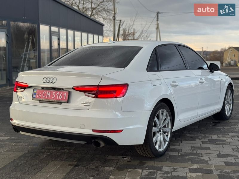Седан Audi A4 2017 в Львове