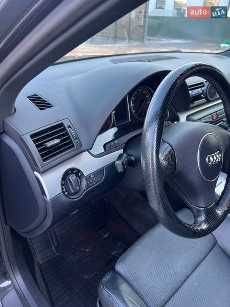 Универсал Audi A4 2003 в Хмельницком