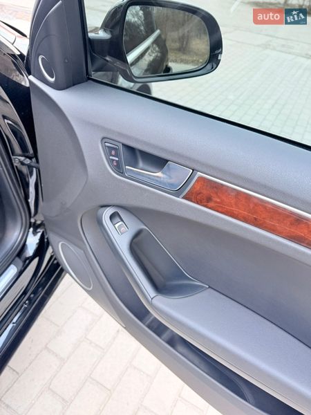 Седан Audi A4 2015 в Запорожье
