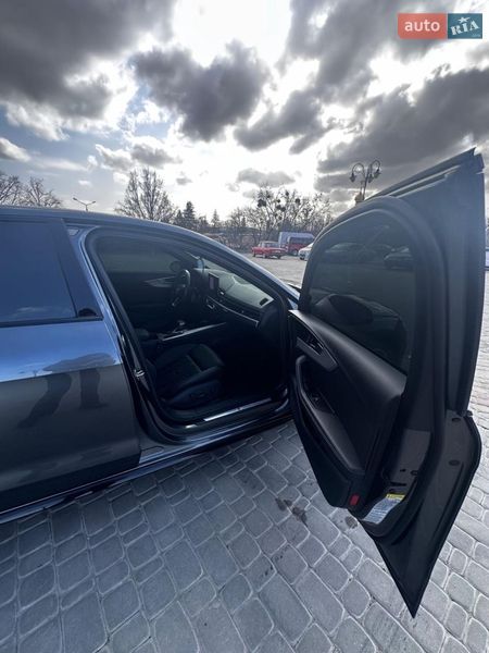 Седан Audi A4 2022 в Харькове