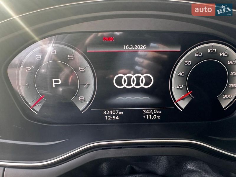 Седан Audi A4 2022 в Харькове