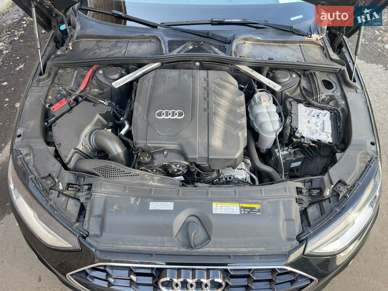 Седан Audi A4 2021 в Ровно