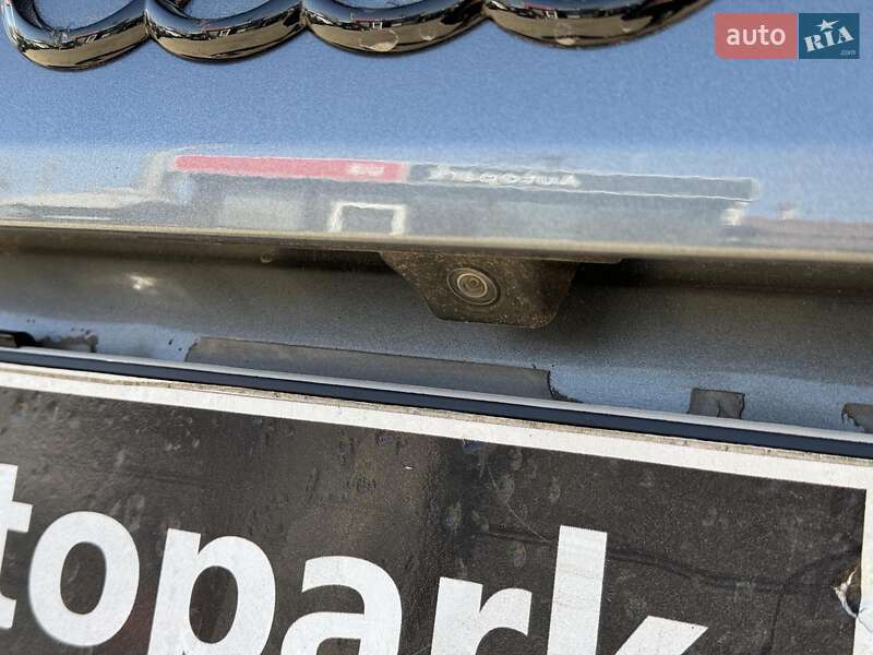 Седан Audi A4 2017 в Виннице