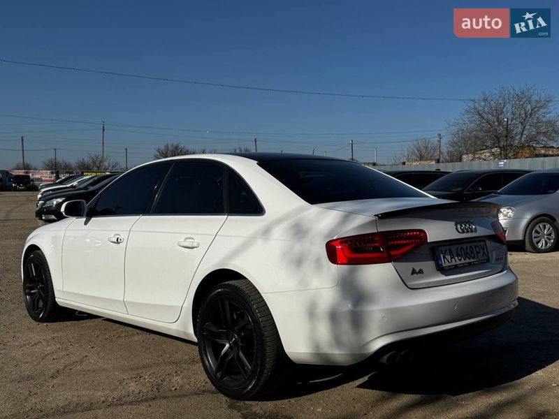 Седан Audi A4 2012 в Первомайську