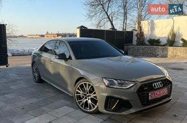 Седан Audi A4 2020 в Киеве
