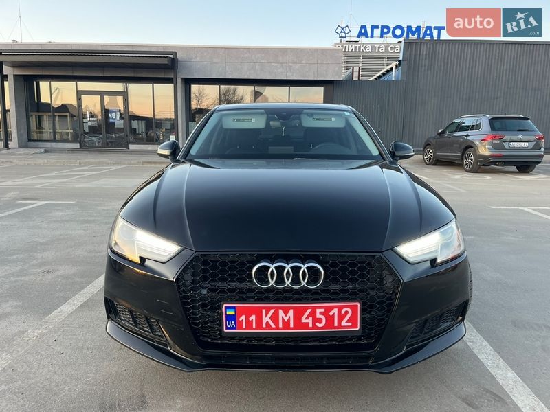 Седан Audi A4 2017 в Киеве