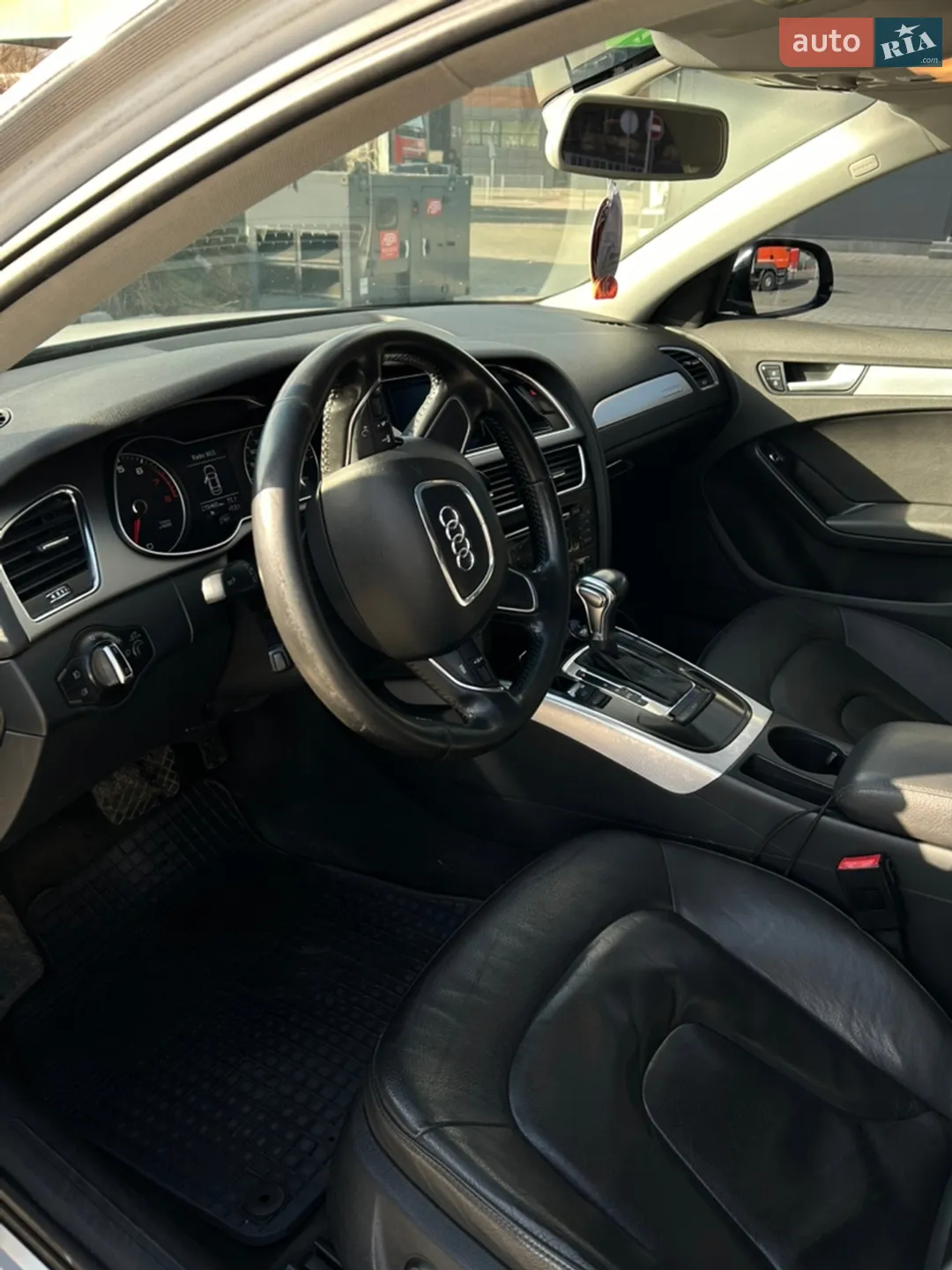 2013 Audi A4 - мініатюра 14