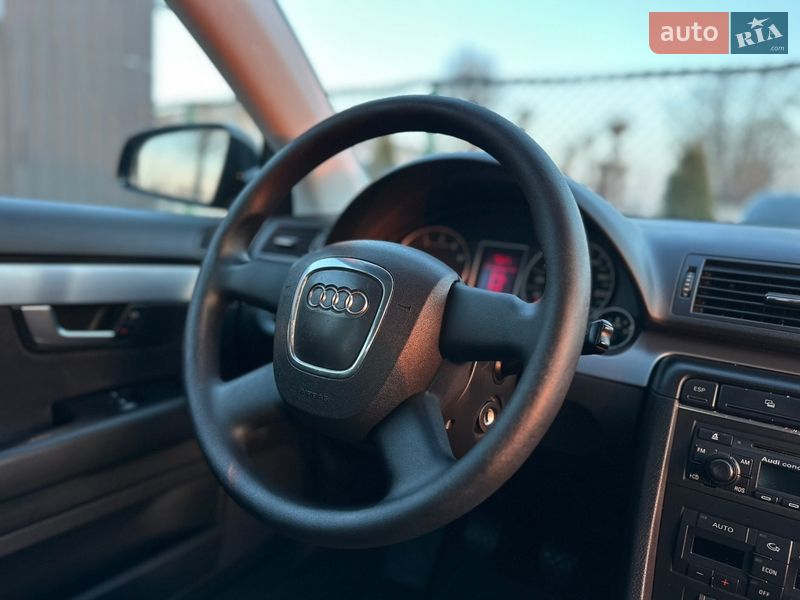 Седан Audi A4 2006 в Виннице