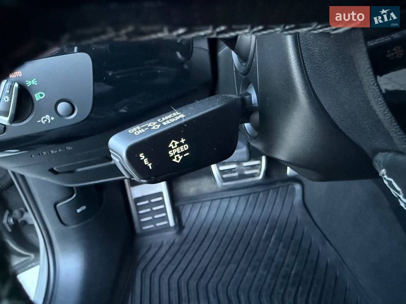 Седан Audi A4 2021 в Коломые