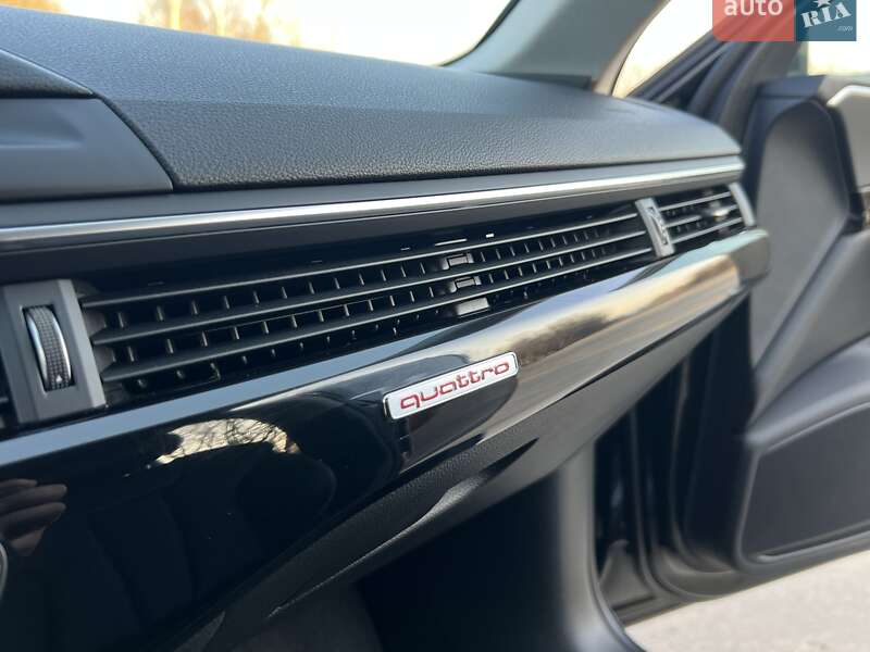 Універсал Audi A4 2016 в Дрогобичі