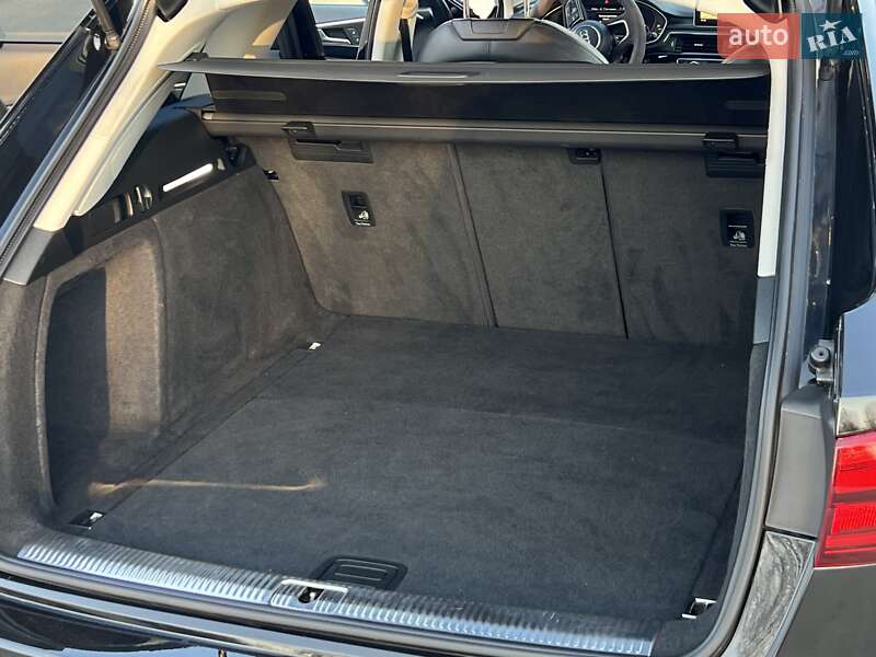 Універсал Audi A4 2016 в Дрогобичі