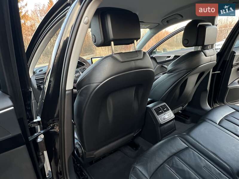 Універсал Audi A4 2016 в Дрогобичі