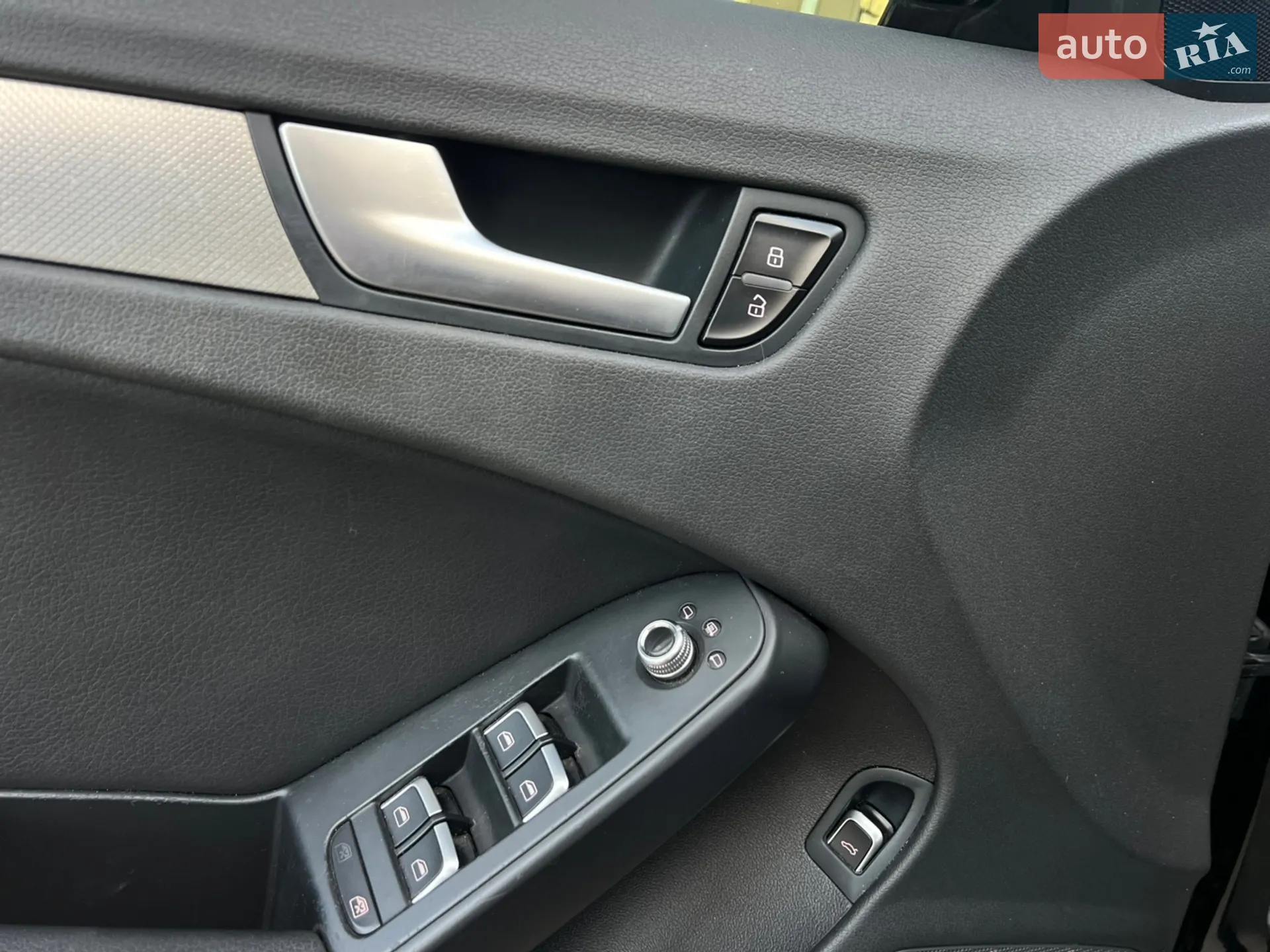 2012 Audi A4 - мініатюра 15