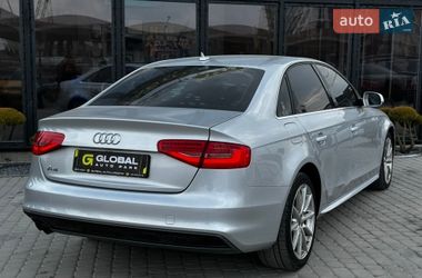 Седан Audi A4 2013 в Львове