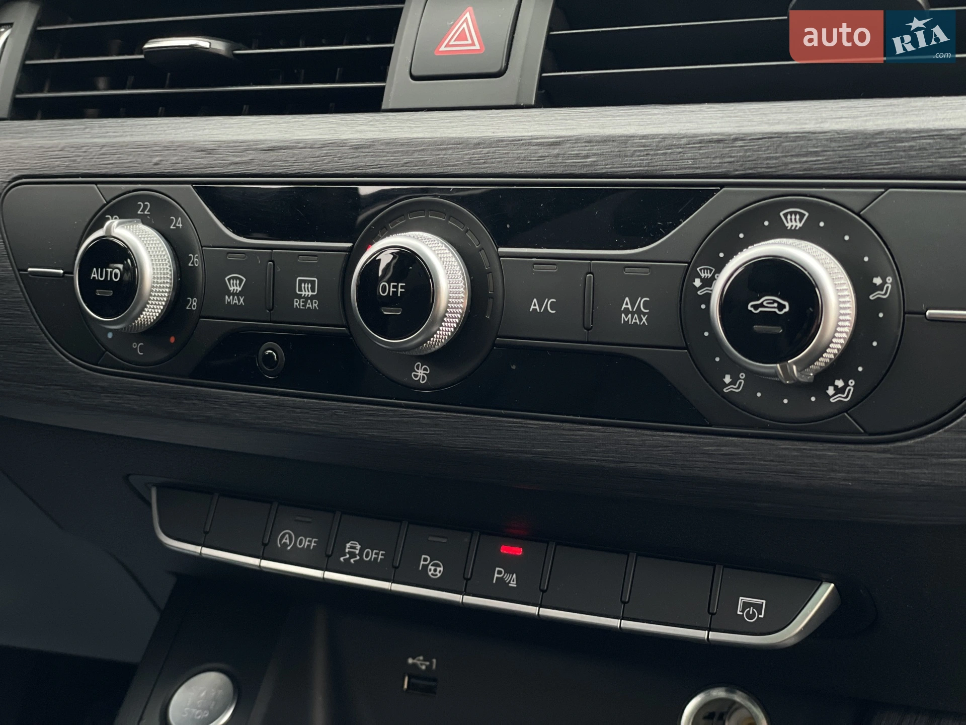 2017 Audi A4 - мініатюра 48