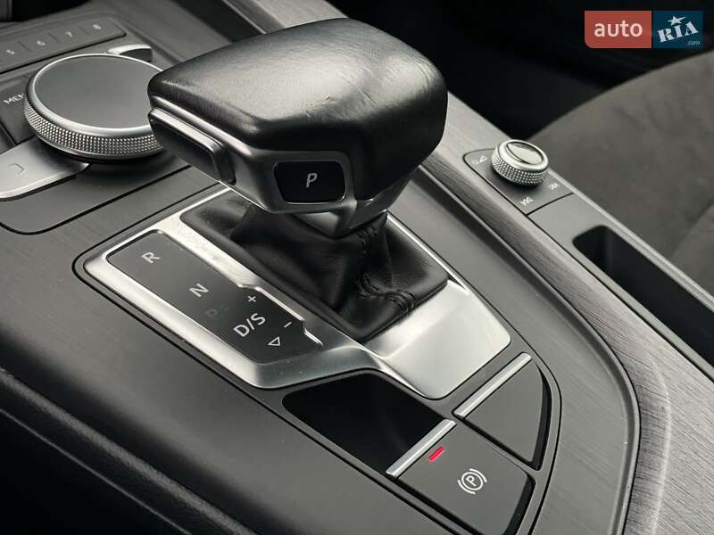Универсал Audi A4 2017 в Бердичеве