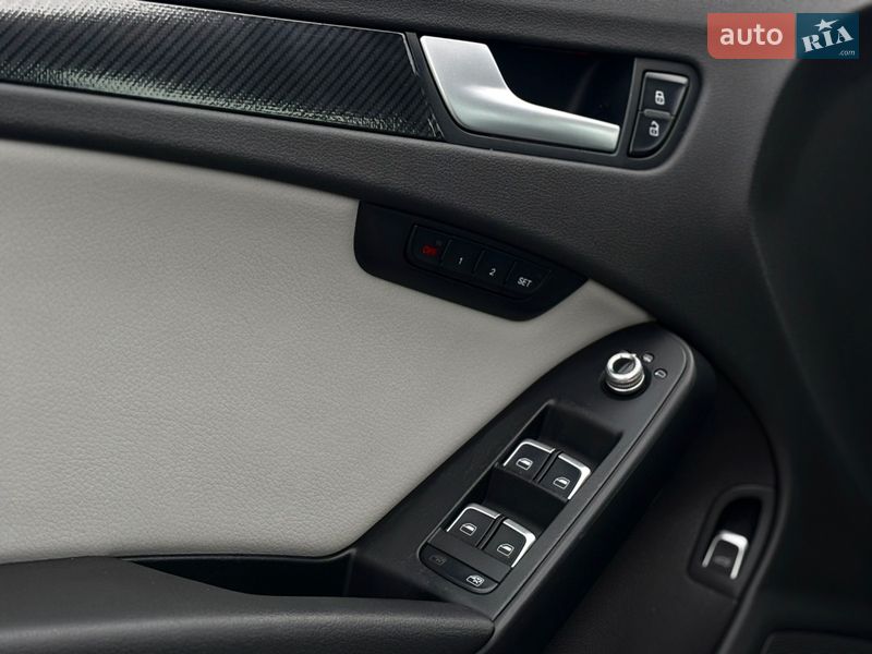 Седан Audi A4 2012 в Тернополі